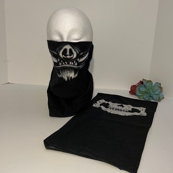 Bundle Of Mens Biker Scull Face Covers - Picture 1 of 10